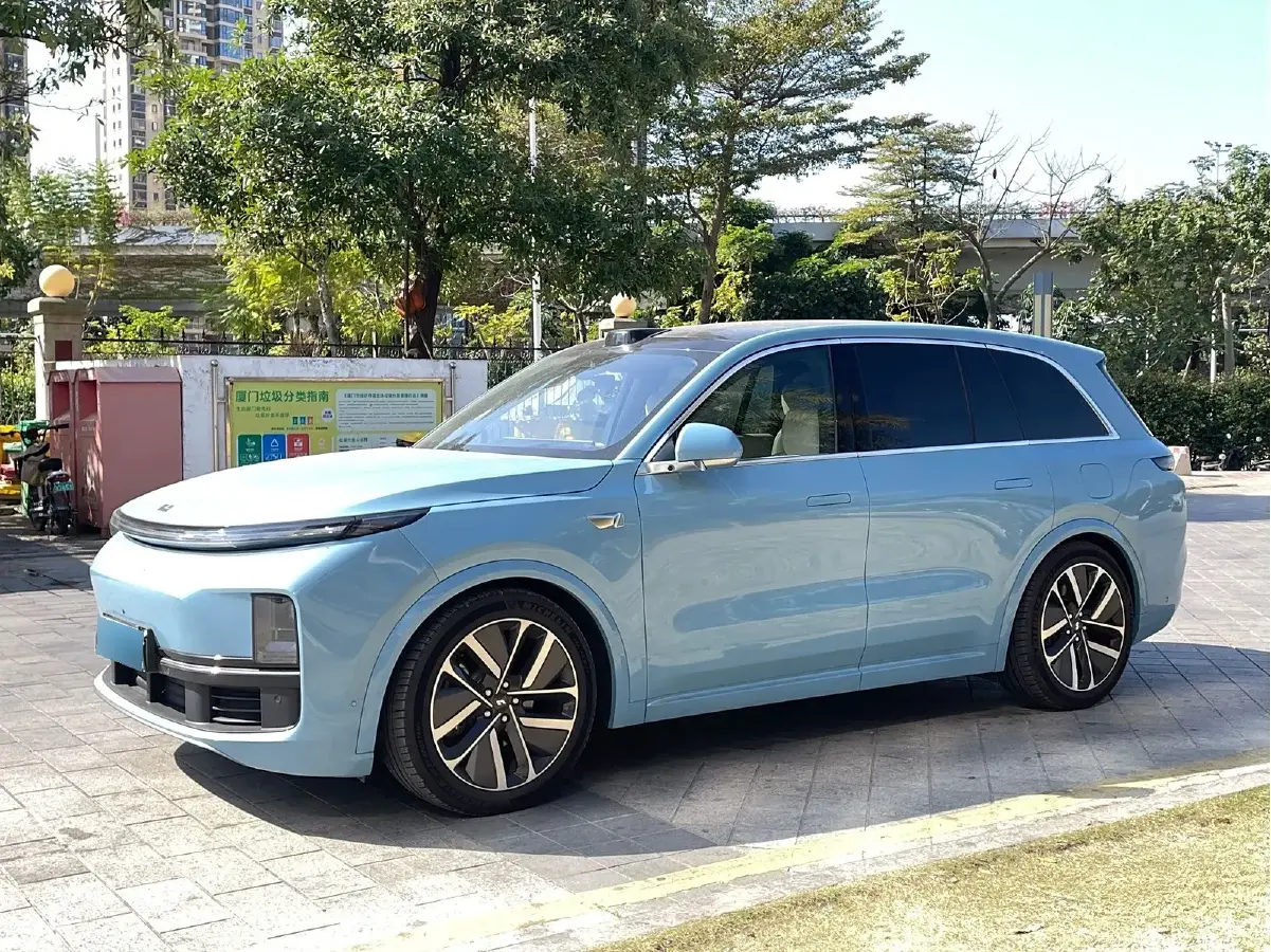 2024 Li L8 Range Extended 154HP REEV 52.3KWH