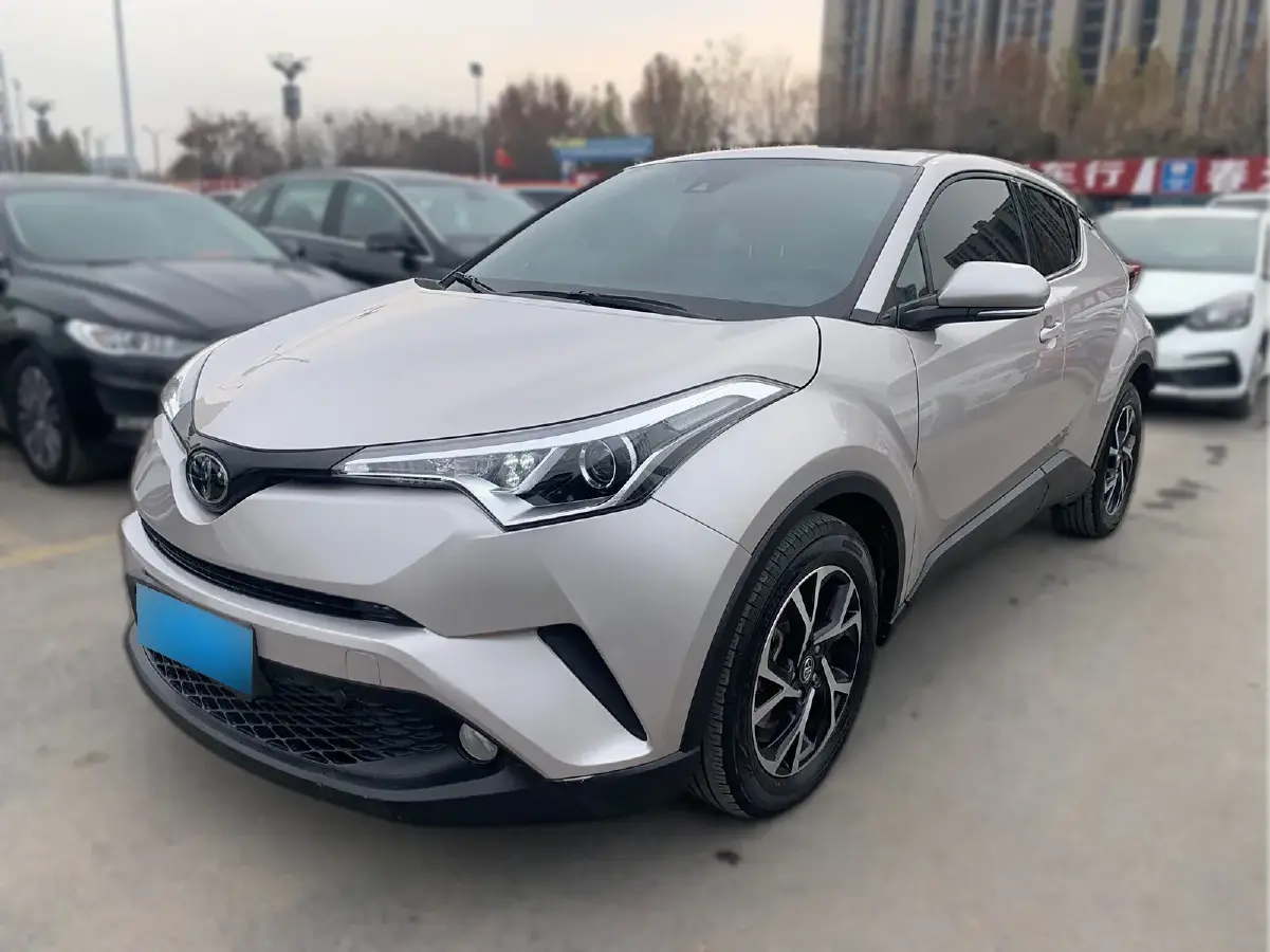 2020 Toyota C-HR 2.0L 171HP L4 CVT