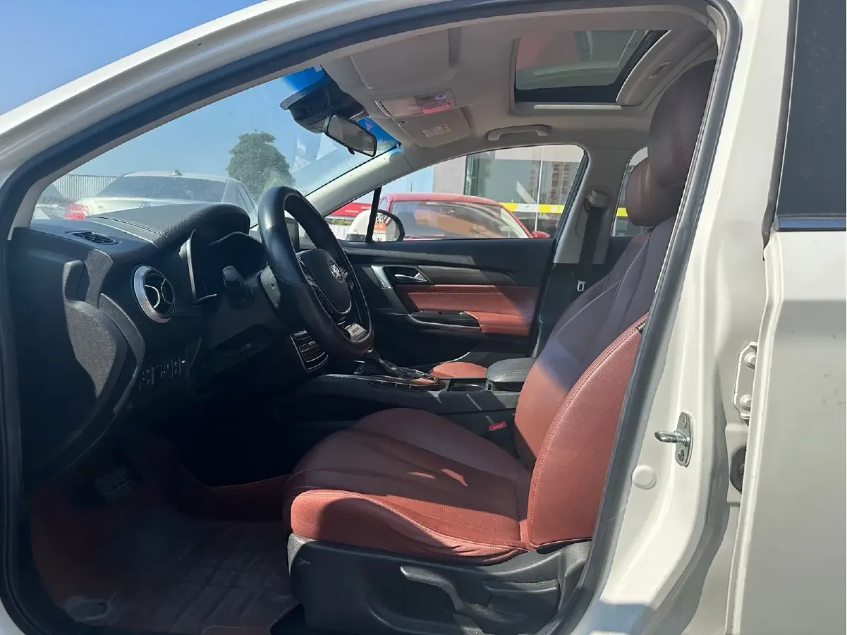 2018 BeiJing Auto Senova D50 1.5L 116HP L4 CVT,autocango,china used car exporter,china ev exporter,chinese used car exporter,chinese used ev exporter