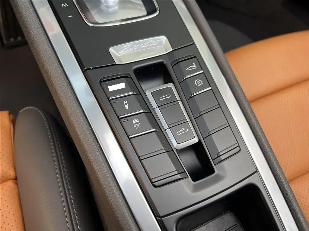 2015 Porsche Boxster 2.7L 265HP H6 7DCT,autocango,china used car exporter,china ev exporter,chinese used car exporter,chinese used ev exporter