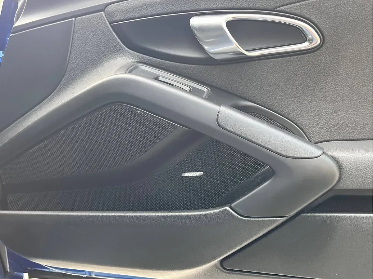 2015 Porsche Cayman 2.7L 275HP H6 7DCT,autocango,china used car exporter,china ev exporter,chinese used car exporter,chinese used ev exporter