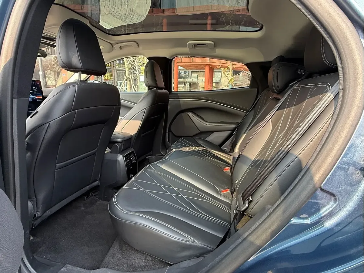 2021 Ford Mustang Mach-E BEV 61.5KWH,autocango,china used car exporter,china ev exporter,chinese used car exporter,chinese used ev exporter