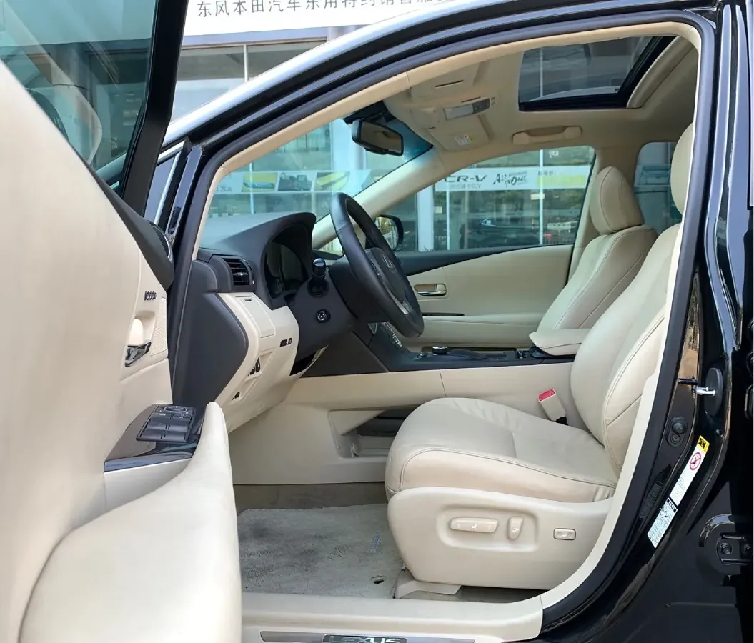 2013 Lexus RX Classic 2.7L 188HP L4 6AT,autocango,china used car exporter,china ev exporter,chinese used car exporter,chinese used ev exporter
