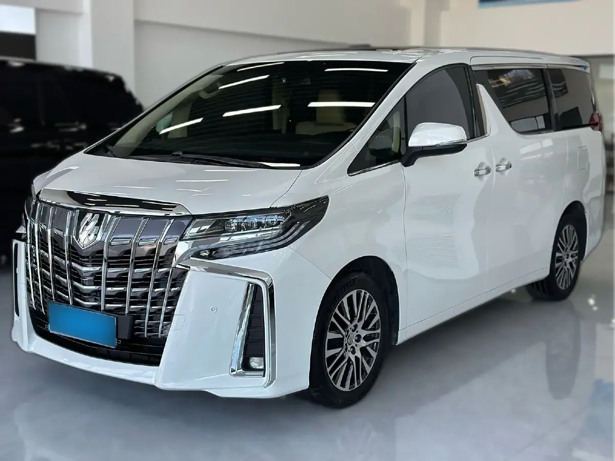 2015 Toyota Alphard 3.5L 275HP V6 6AT