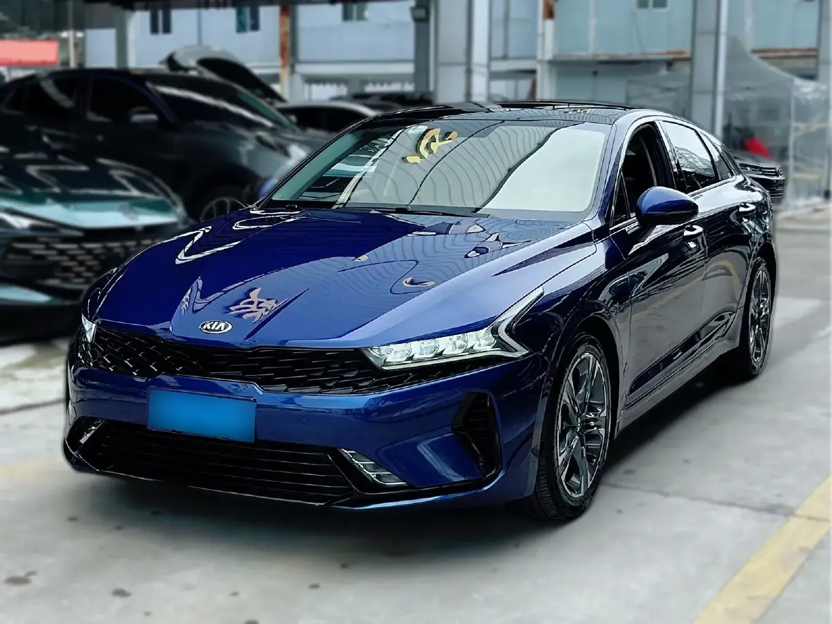 2020 Kia K5 1.5T 170HP L4 7DCT