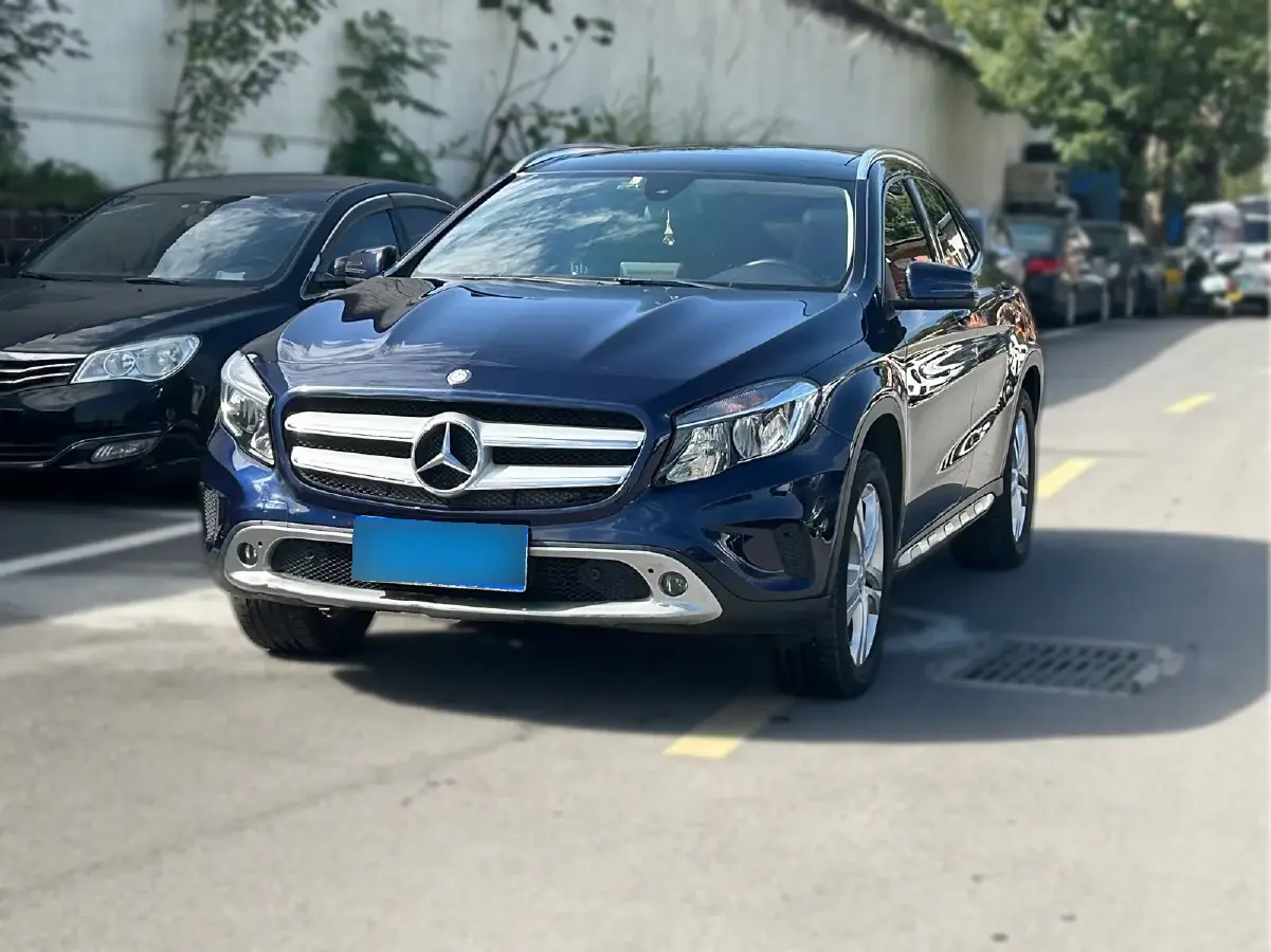 2016 Mercedes-Benz GLA Class 1.6T 156HP L4 7DCT