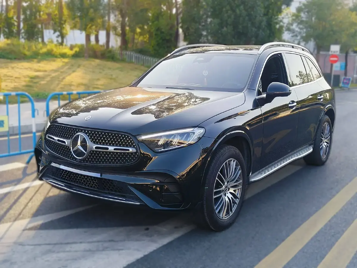 2023 Mercedes-Benz GLC Class 2.0T 258HP L4 9AT