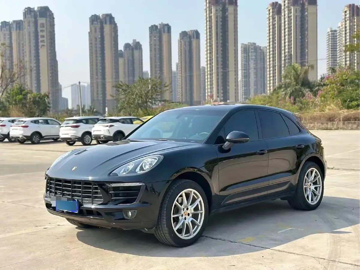 2014 Porsche Macan 2.0T 237HP L4 7DCT