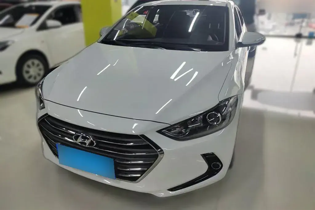 2018 Hyundai Elantra 1.6L 130HP L4 6AT