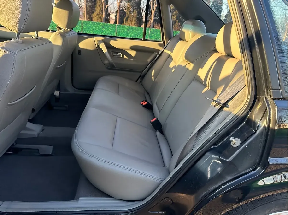 2004 Volkswagen Santana Vista 1.8L 101HP L4 5MT,autocango,china used car exporter,china ev exporter,chinese used car exporter,chinese used ev exporter