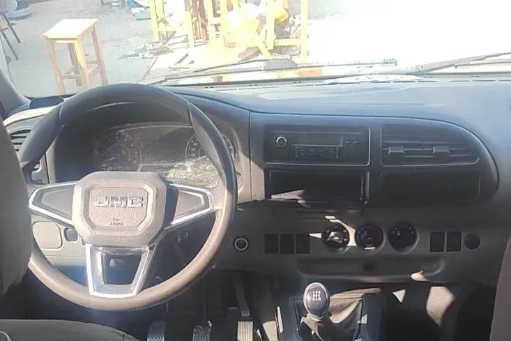 2021 JMC TeShun 2.8T 122HP L4 5MT,autocango,china used car exporter,china ev exporter,chinese used car exporter,chinese used ev exporter