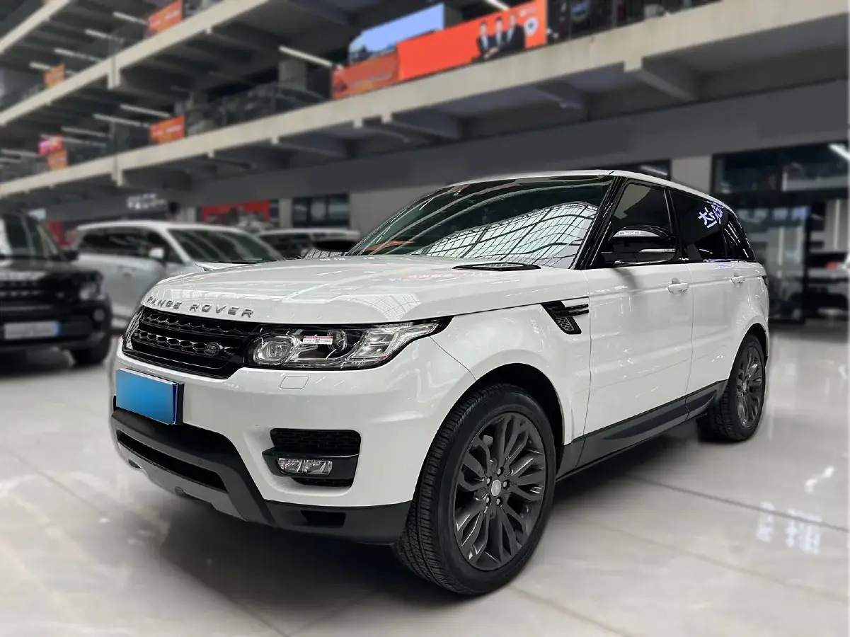 2016 Land Rover Range Rover 3.0T 292HP L6 8AT Hybrid