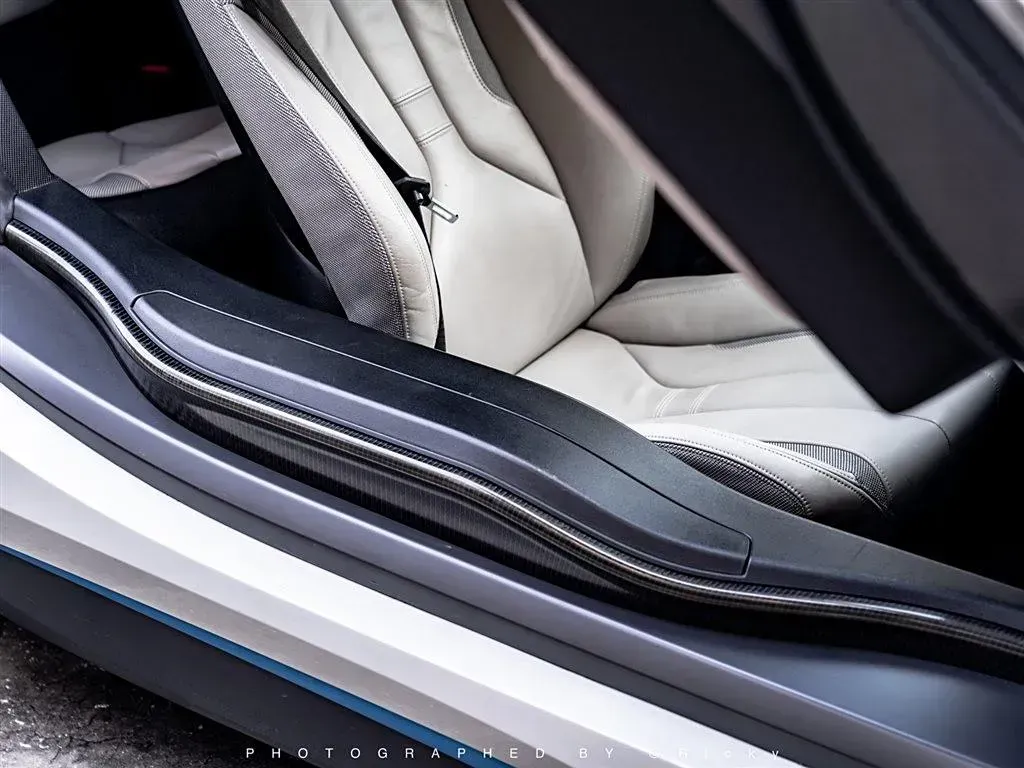 2014 BMW i8 1.5T 231HP L3 6AT PHEV 7.1KWH,autocango,china used car exporter,china ev exporter,chinese used car exporter,chinese used ev exporter