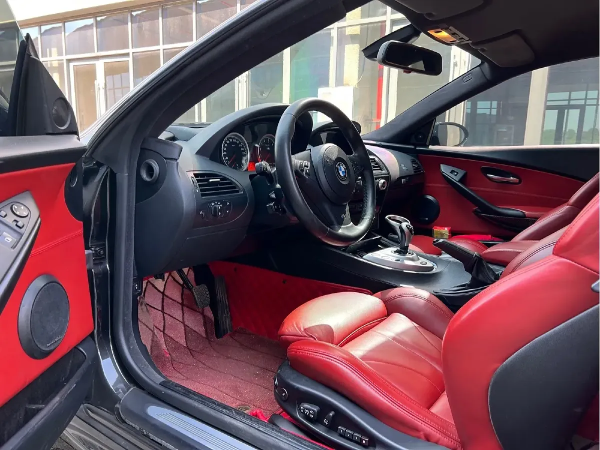 2006 BMW M6 5.0L 507HP V10 7AMT,autocango,china used car exporter,china ev exporter,chinese used car exporter,chinese used ev exporter