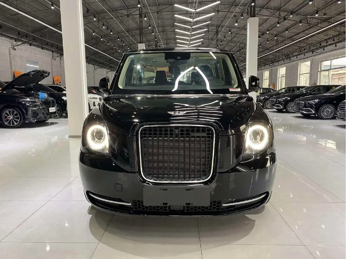 2022 LEVC TX Range Extended 163HP REEV 26KWH,autocango,china used car exporter,china ev exporter,chinese used car exporter,chinese used ev exporter