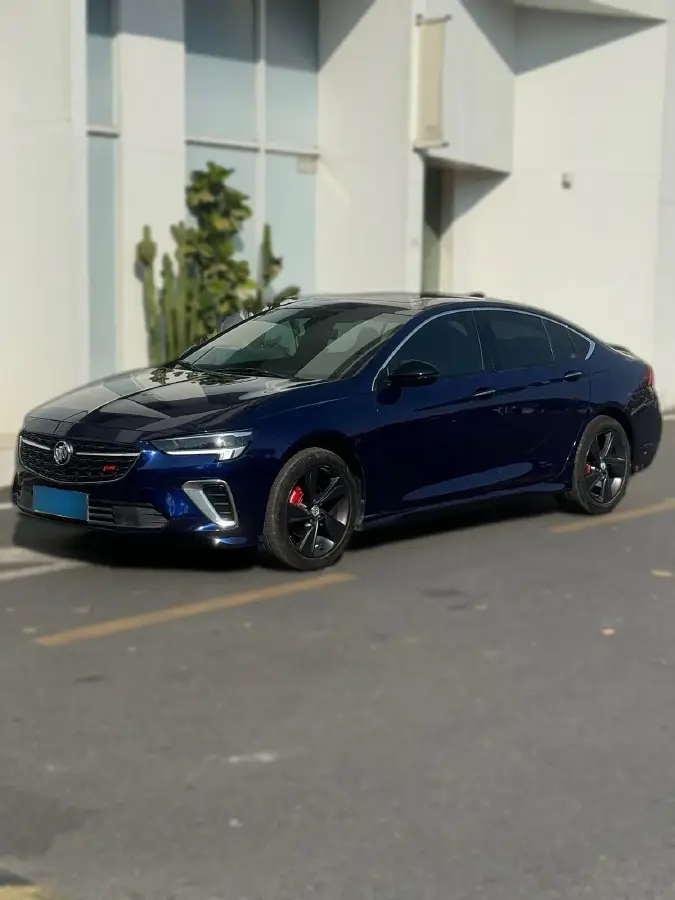 2021 Buick Regal 2.0T 237HP L4 9AT