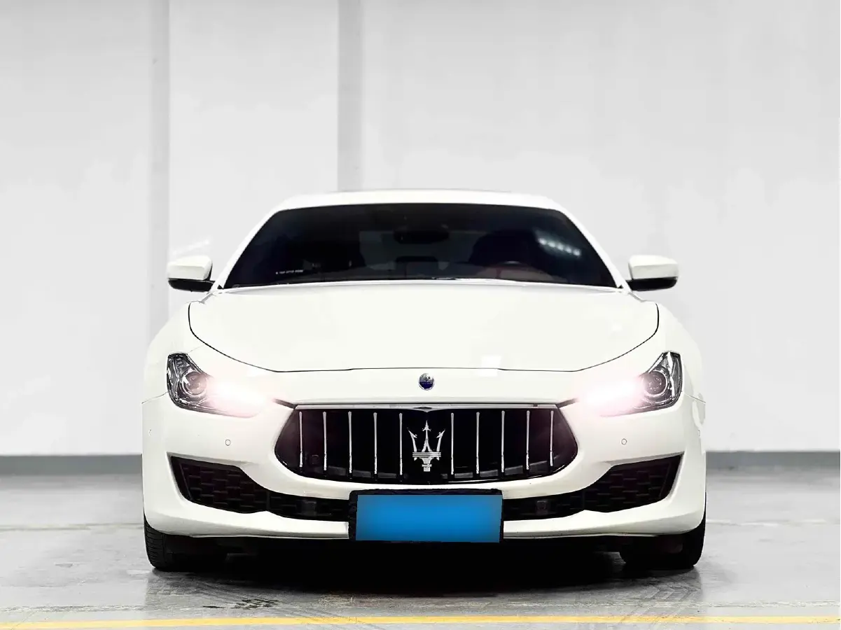 2019 Maserati Ghibli 3.0T 350HP V6 8AT