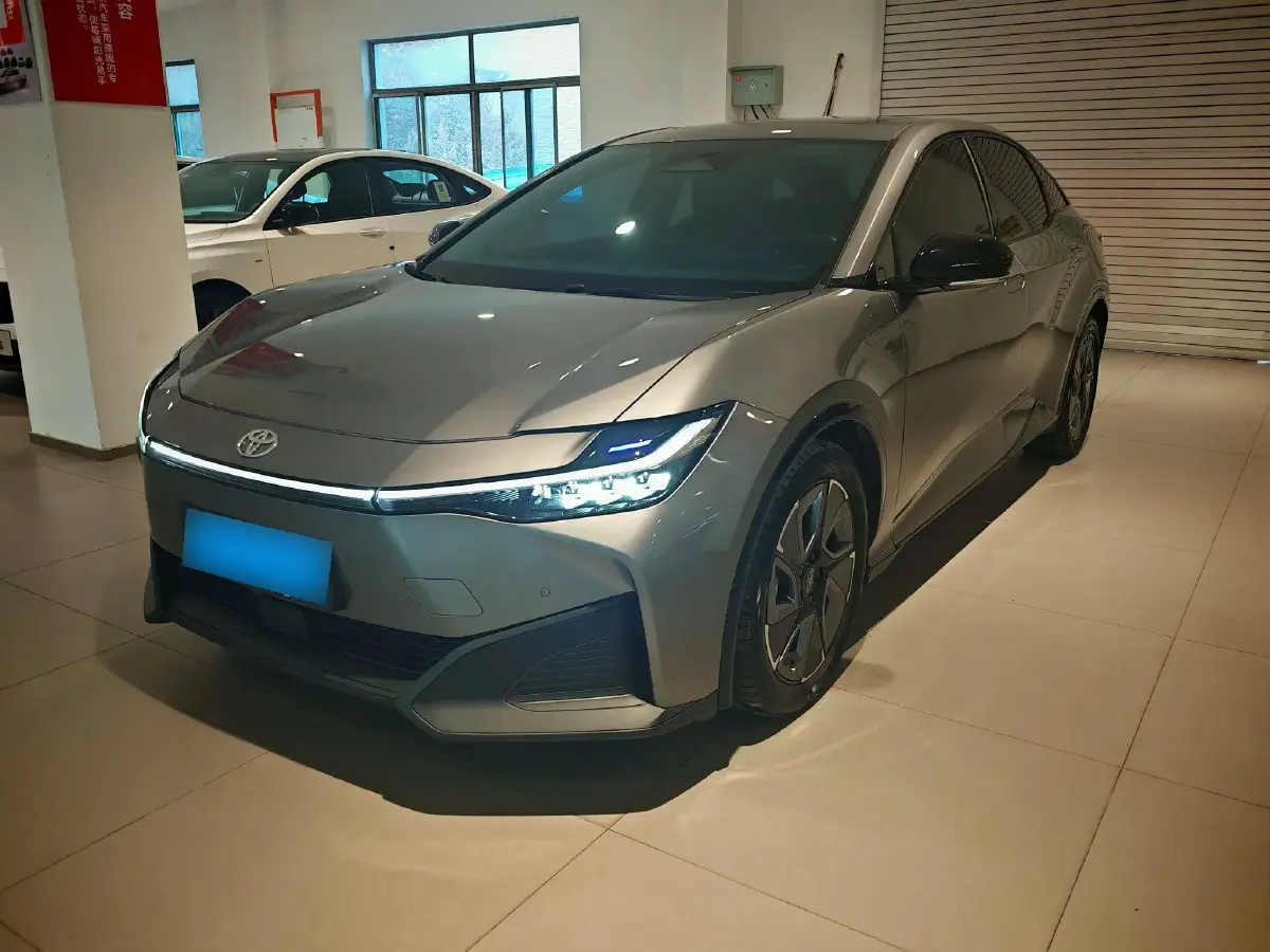 2023 Toyota bZ3 BEV 65.28KWH