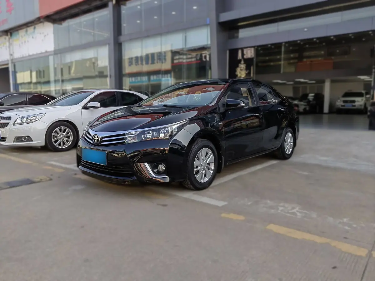 2014 Toyota Corolla 1.6L 122HP L4 CVT