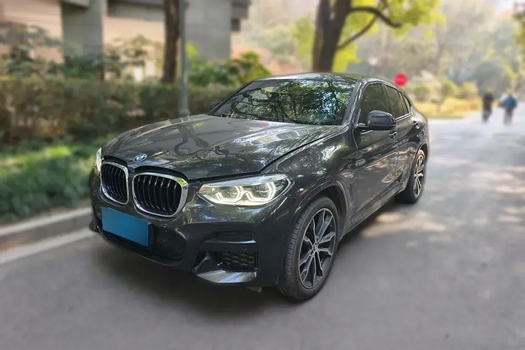 2020 BMW X4 2.0T 252HP L4 8AT