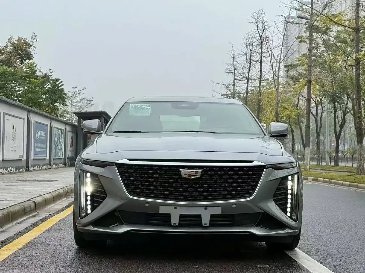 2023 Cadillac CT6 2.0T 237HP L4 10AT