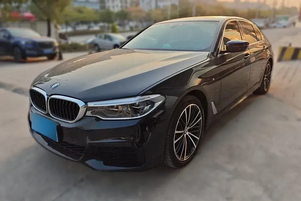2020 BMW 5 Series 2.0T 252HP L4 8AT