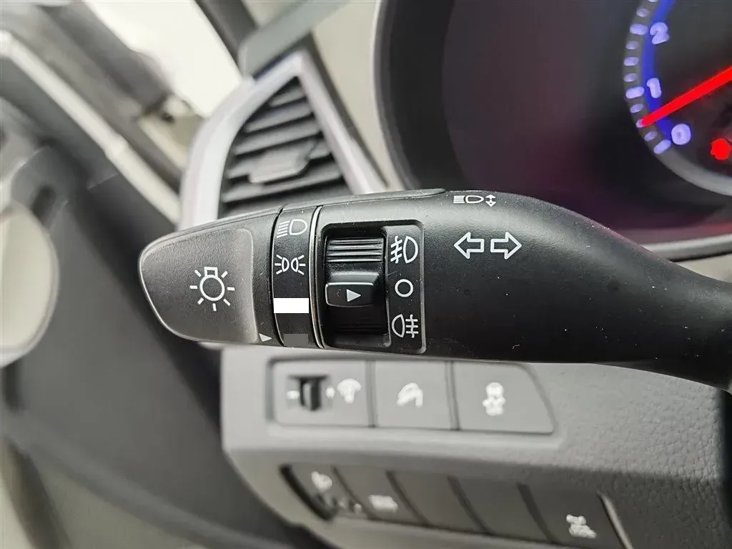 2016 Hyundai Grand SantaFe 2.0T 241HP L4 6AT,autocango,china used car exporter,china ev exporter,chinese used car exporter,chinese used ev exporter