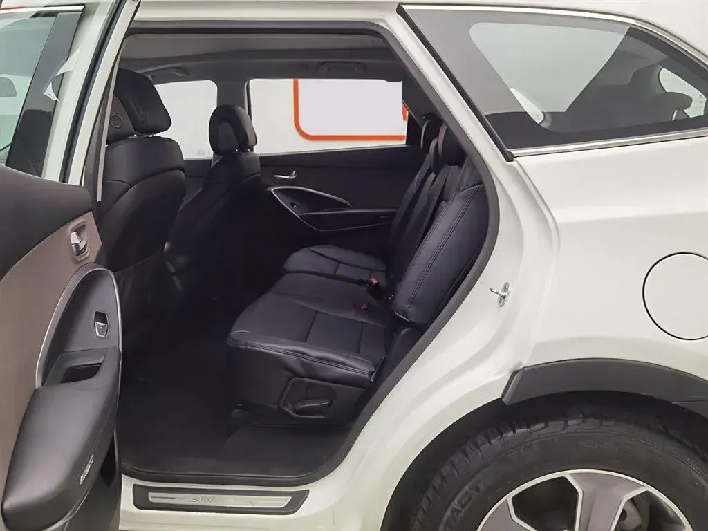 2016 Hyundai Grand SantaFe 2.0T 241HP L4 6AT,autocango,china used car exporter,china ev exporter,chinese used car exporter,chinese used ev exporter