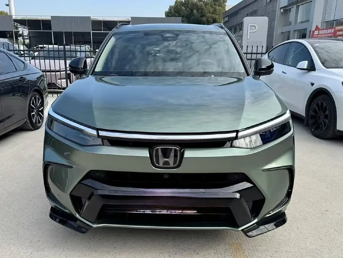 2023 Honda Breeze 1.5T 193HP L4 CVT