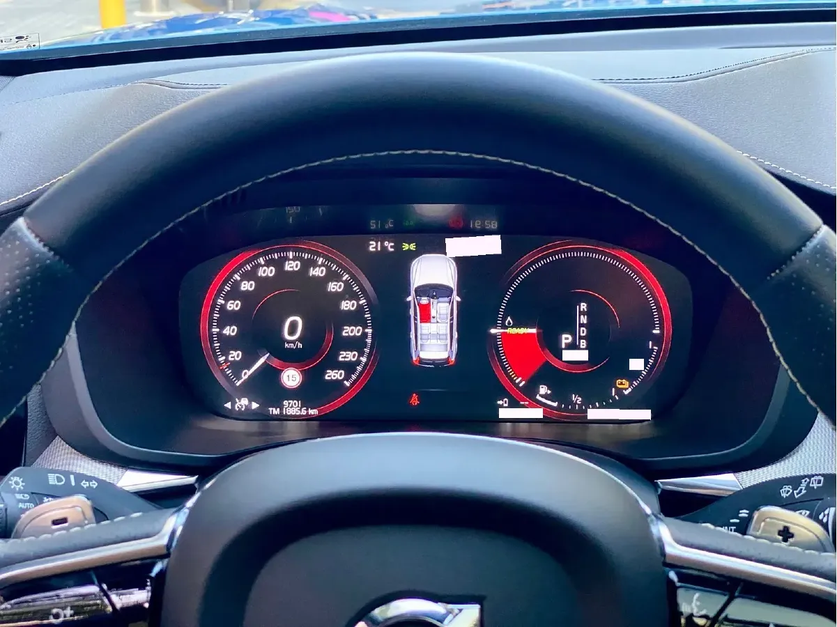 2019 Volvo XC60 PHEV 2.0T 320HP L4 8AT PHEV 10.1KWH,autocango,china used car exporter,china ev exporter,chinese used car exporter,chinese used ev exporter