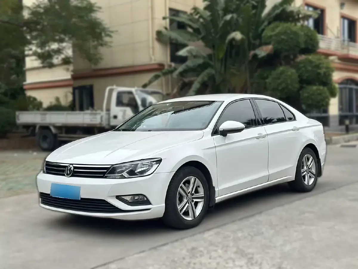 2018 Volkswagen Lamando 1.4T 131HP L4 7DCT