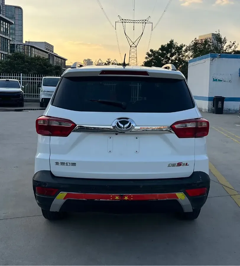2016 BAIC Hyosow S3 1.5L 113HP L4 5MT,autocango,china used car exporter,china ev exporter,chinese used car exporter,chinese used ev exporter