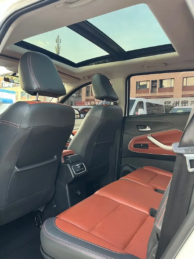 2016 BAIC Hyosow S3 1.5L 113HP L4 5MT,autocango,china used car exporter,china ev exporter,chinese used car exporter,chinese used ev exporter