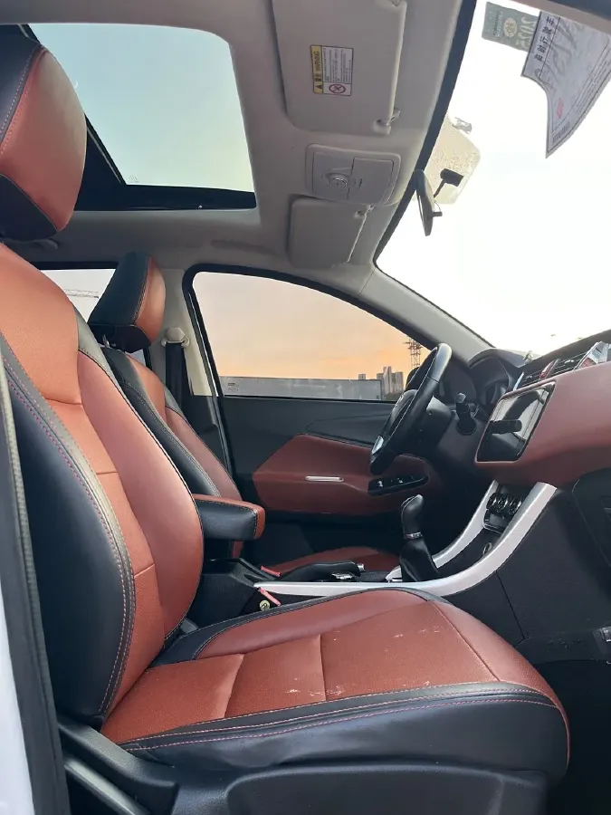 2016 BAIC Hyosow S3 1.5L 113HP L4 5MT,autocango,china used car exporter,china ev exporter,chinese used car exporter,chinese used ev exporter