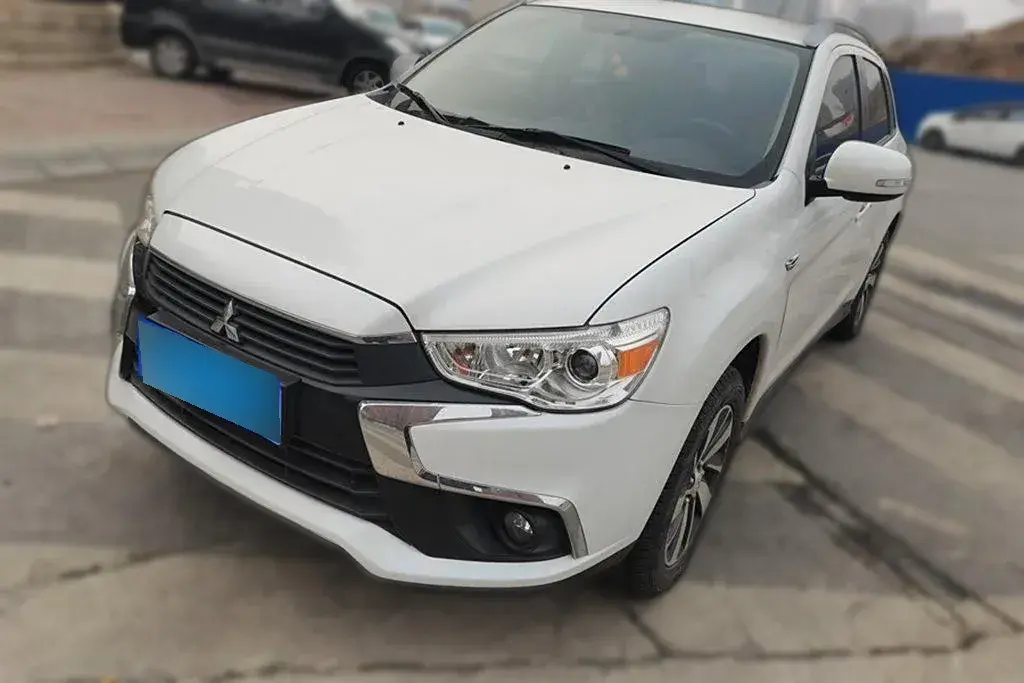 2016 Mitsubishi ASX 2.0L 167HP L4 CVT