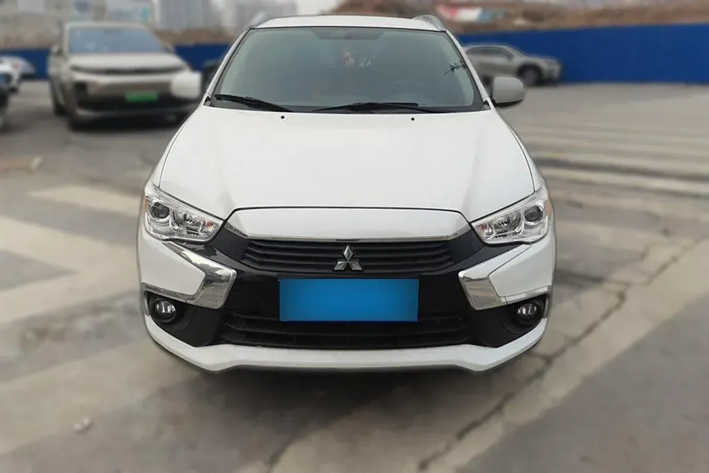 2016 Mitsubishi ASX 2.0L 167HP L4 CVT,autocango,china used car exporter,china ev exporter,chinese used car exporter,chinese used ev exporter