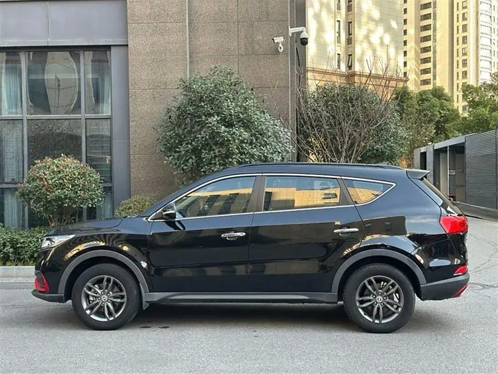 2021 DongFeng Fengon Fengon 580 1.5T 150HP L4 CVT,autocango,china used car exporter,china ev exporter,chinese used car exporter,chinese used ev exporter