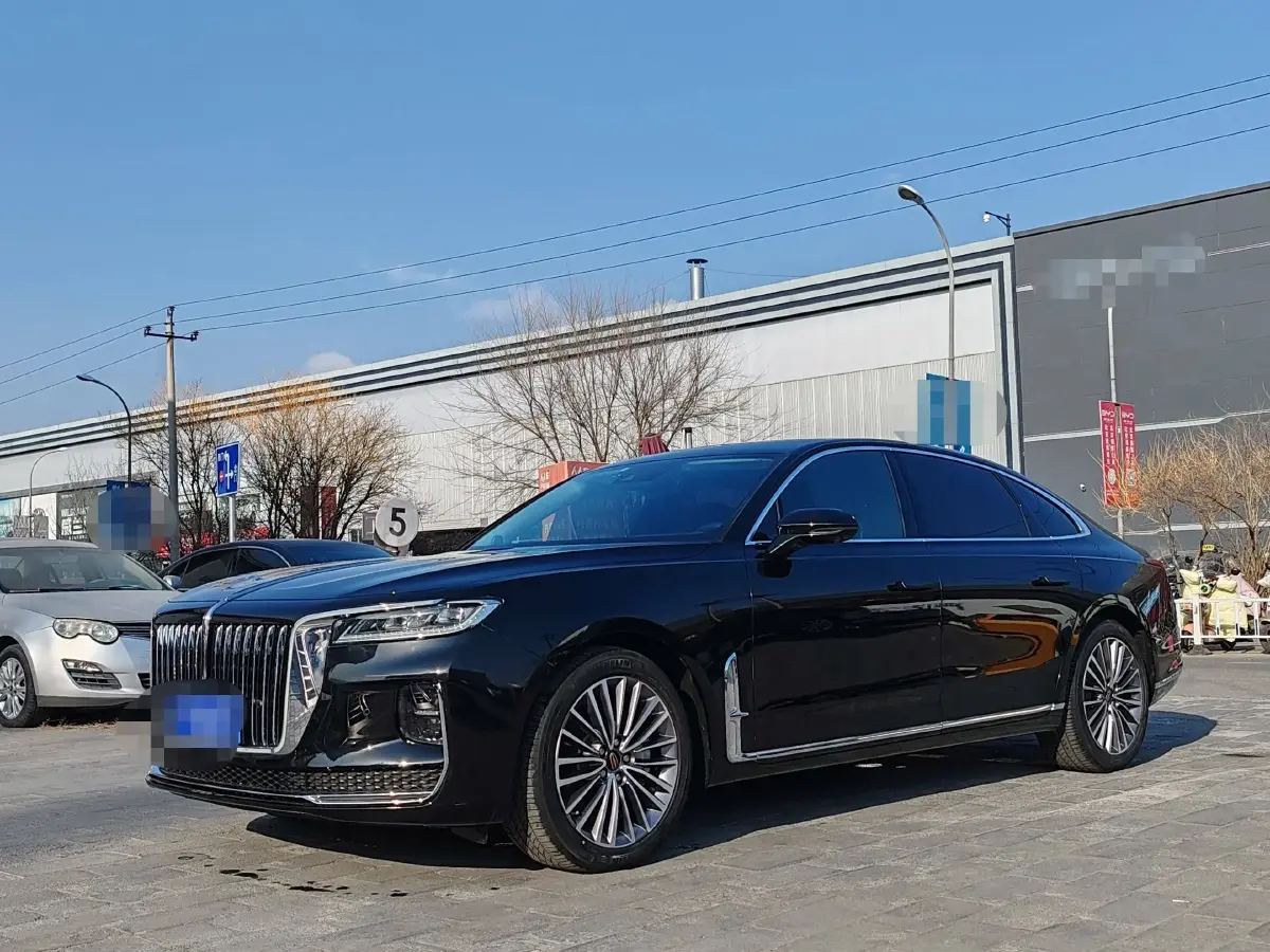2020 HongQi H9 2.0T 252HP L4 7DCT