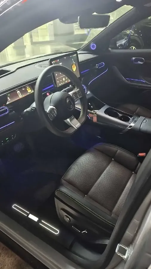 2023 Smart smart Elf 3 BEV 66KWH,autocango,china used car exporter,china ev exporter,chinese used car exporter,chinese used ev exporter