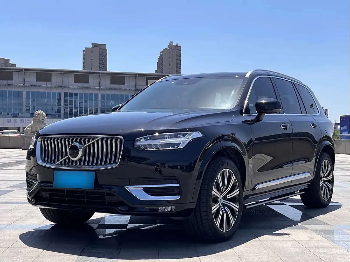 2020 Volvo XC90 2.0T 254HP L4 8AT