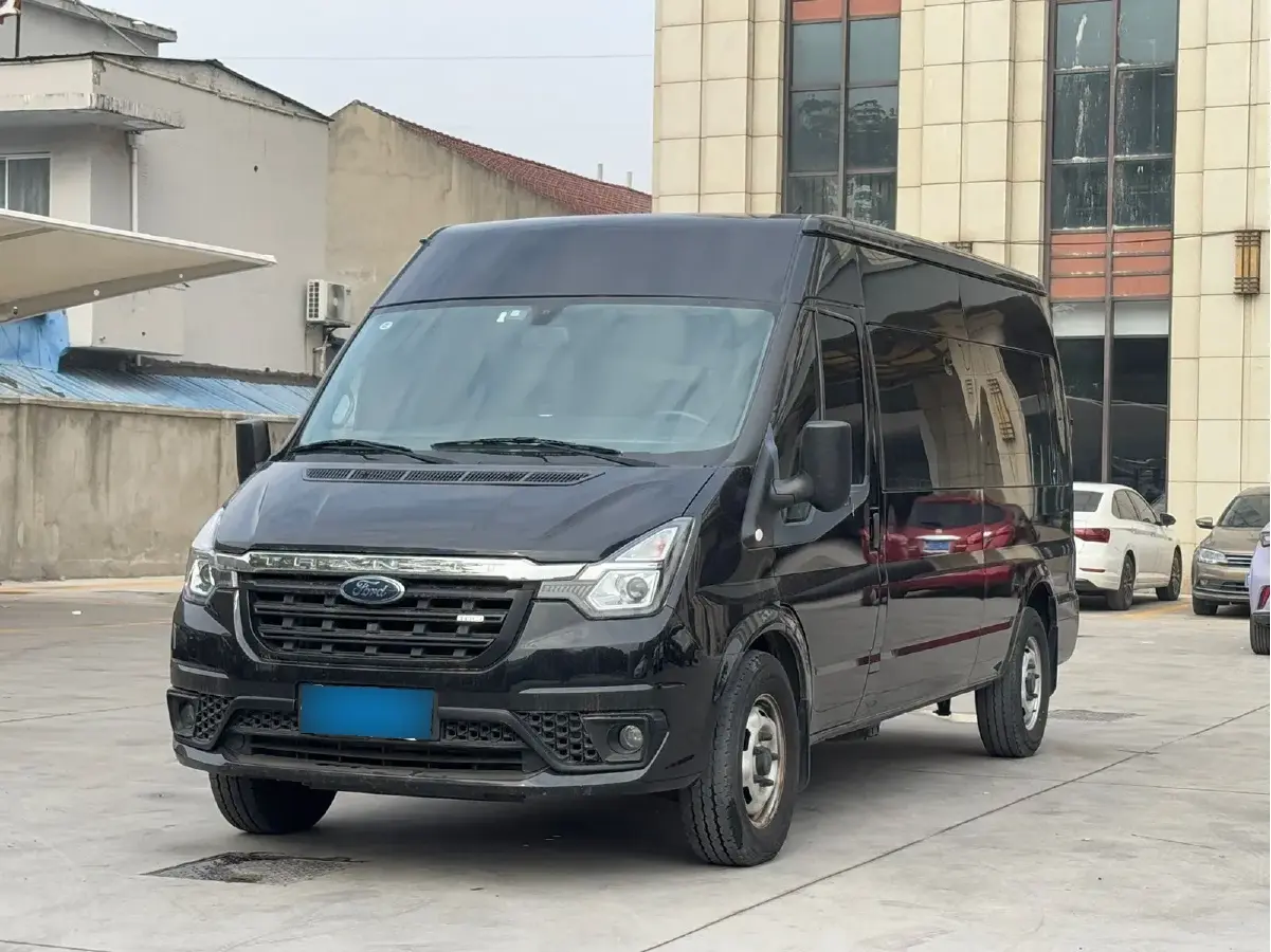 2021 Ford New Era Transit 2.2T 140HP L4 6AMT
