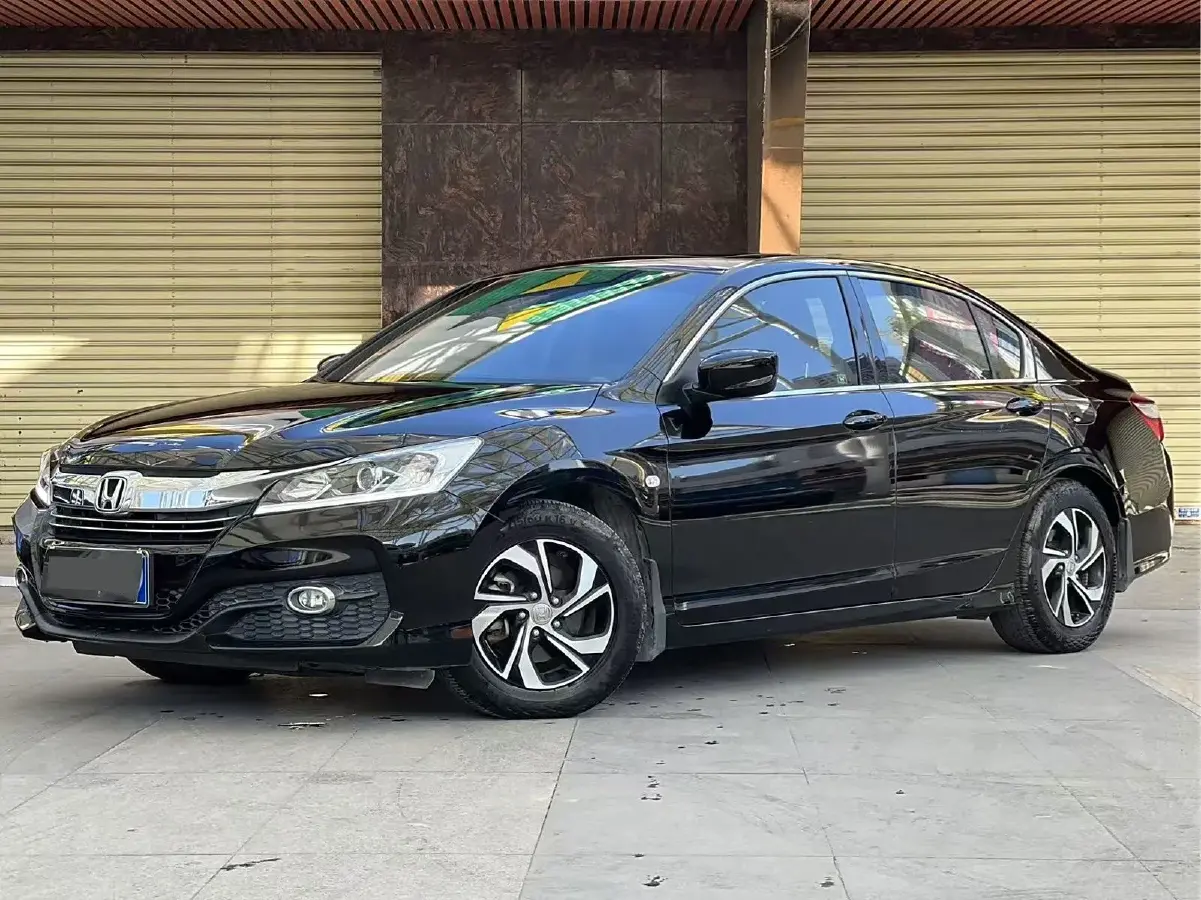 2016 Honda Accord 2.0L 155HP L4 CVT