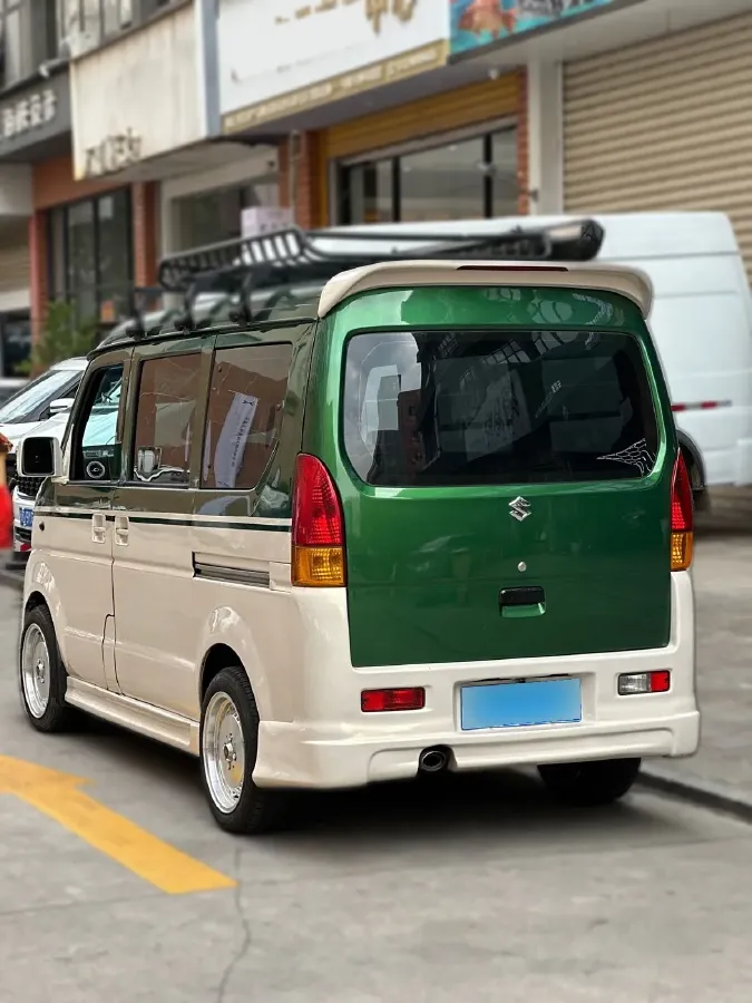 2010 Suzuki Landy 1.2L 95HP L4 5MT,autocango,china used car exporter,china ev exporter,chinese used car exporter,chinese used ev exporter