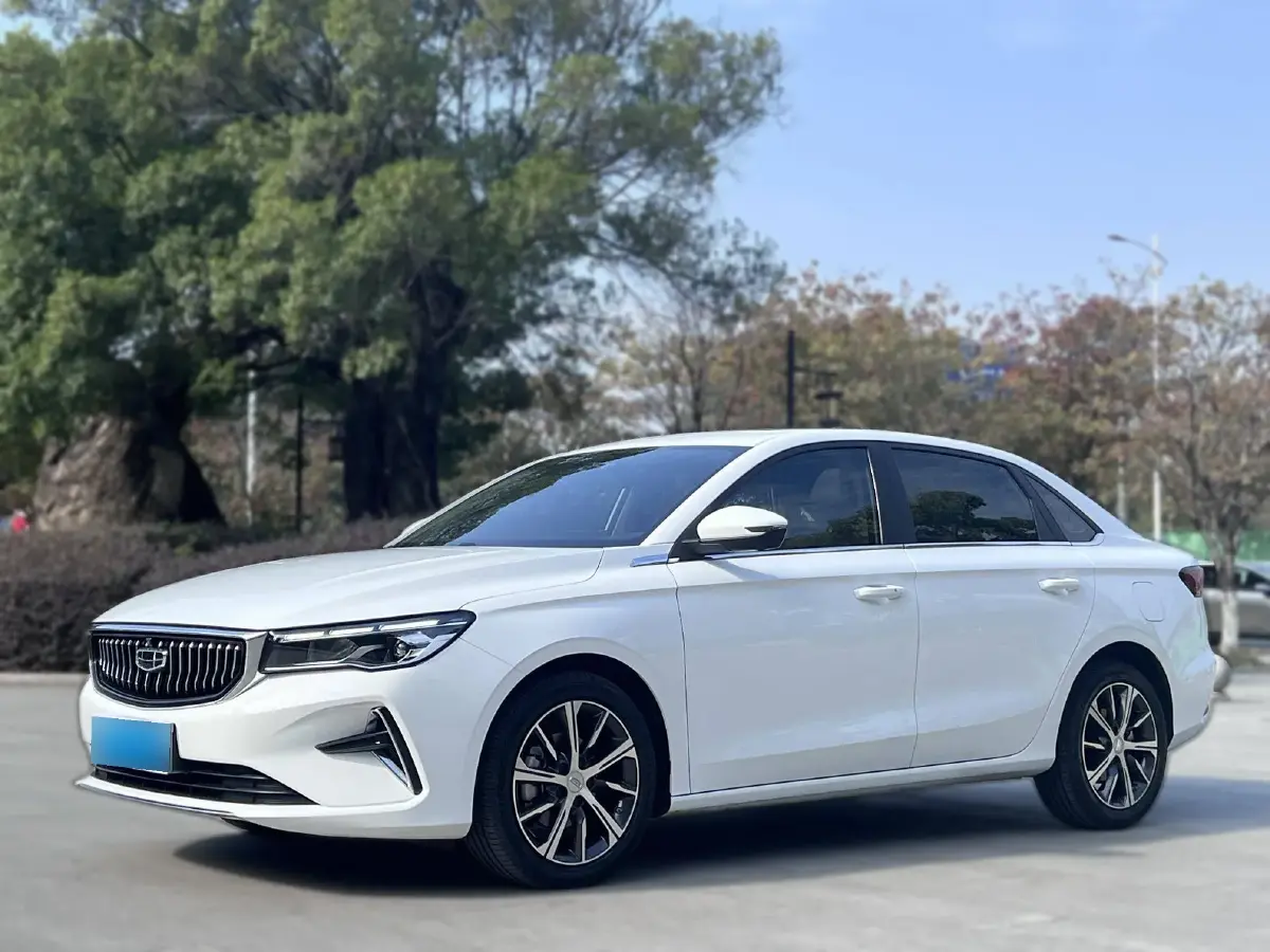 2023 Geely Emgrand 1.5L 127HP L4 CVT
