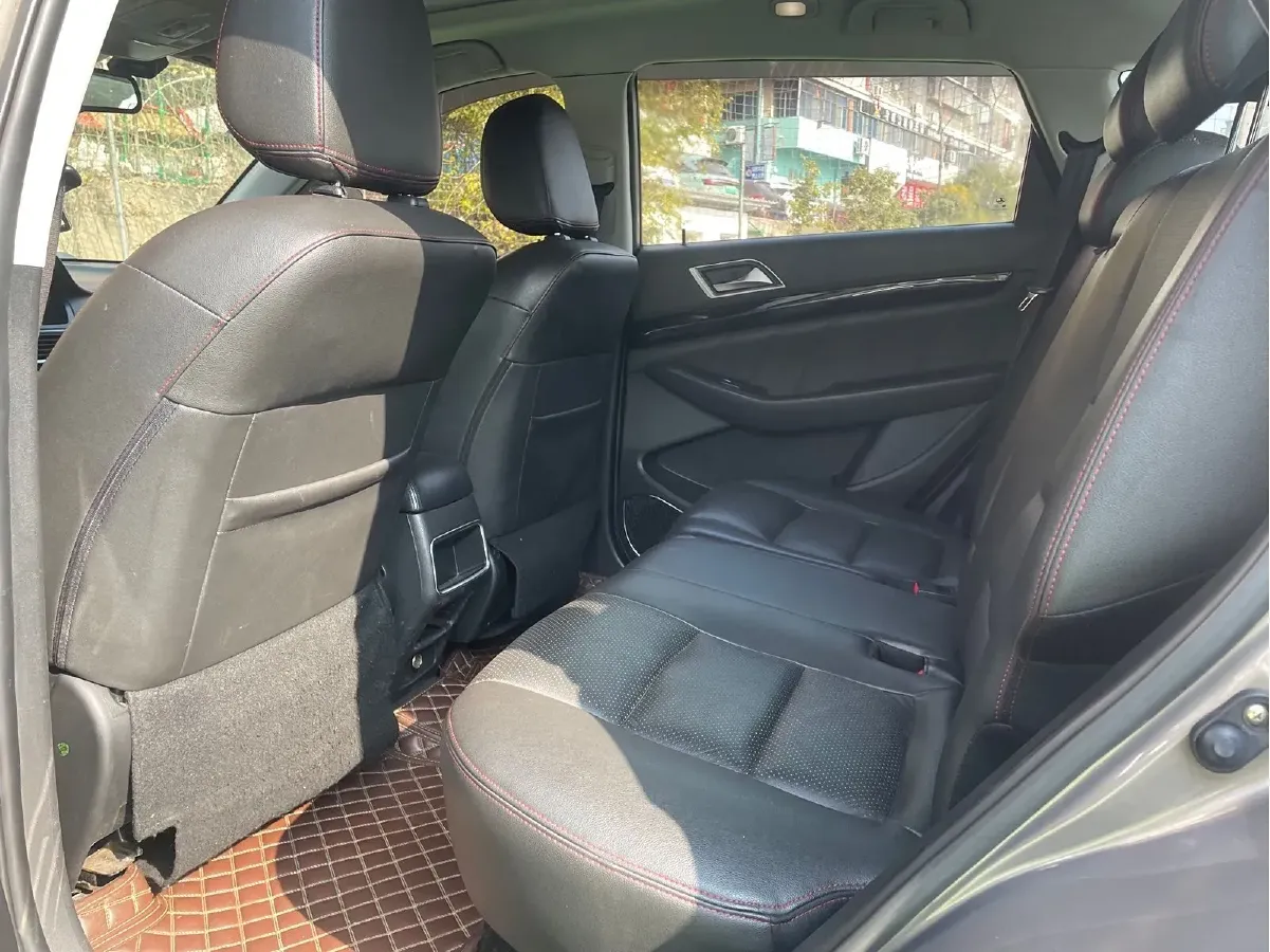 2017 Leopaard CS10 2.0T 177HP L4 6DCT,autocango,china used car exporter,china ev exporter,chinese used car exporter,chinese used ev exporter