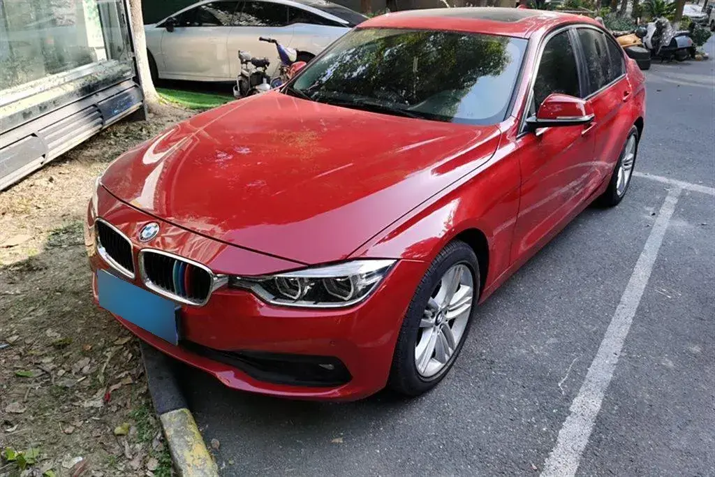 2017 BMW 3 Series 1.5T 136HP L3 8AT