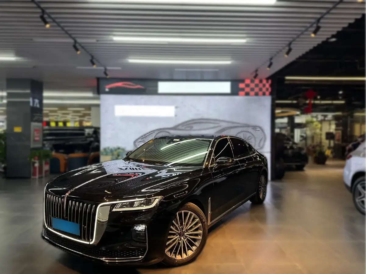 2020 HongQi H9 2.0T 252HP L4 7DCT