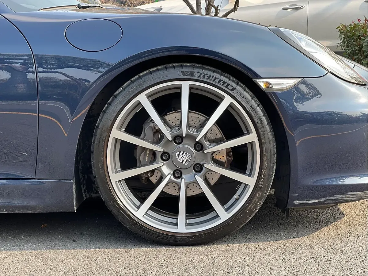 2015 Porsche Boxster 2.7L 265HP H6 7DCT,autocango,china used car exporter,china ev exporter,chinese used car exporter,chinese used ev exporter