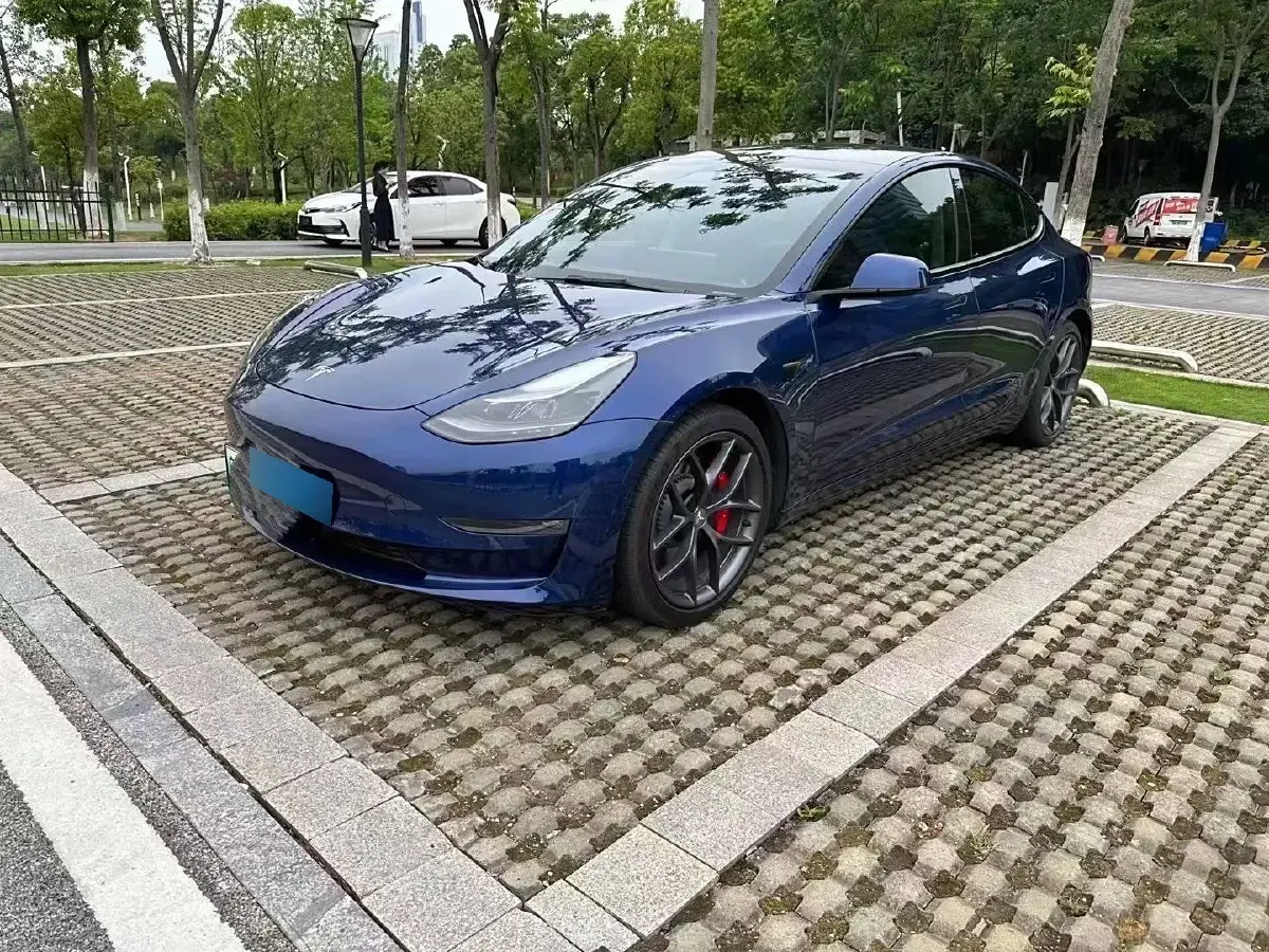 2020 Tesla Model 3 BEV 76.8KWH