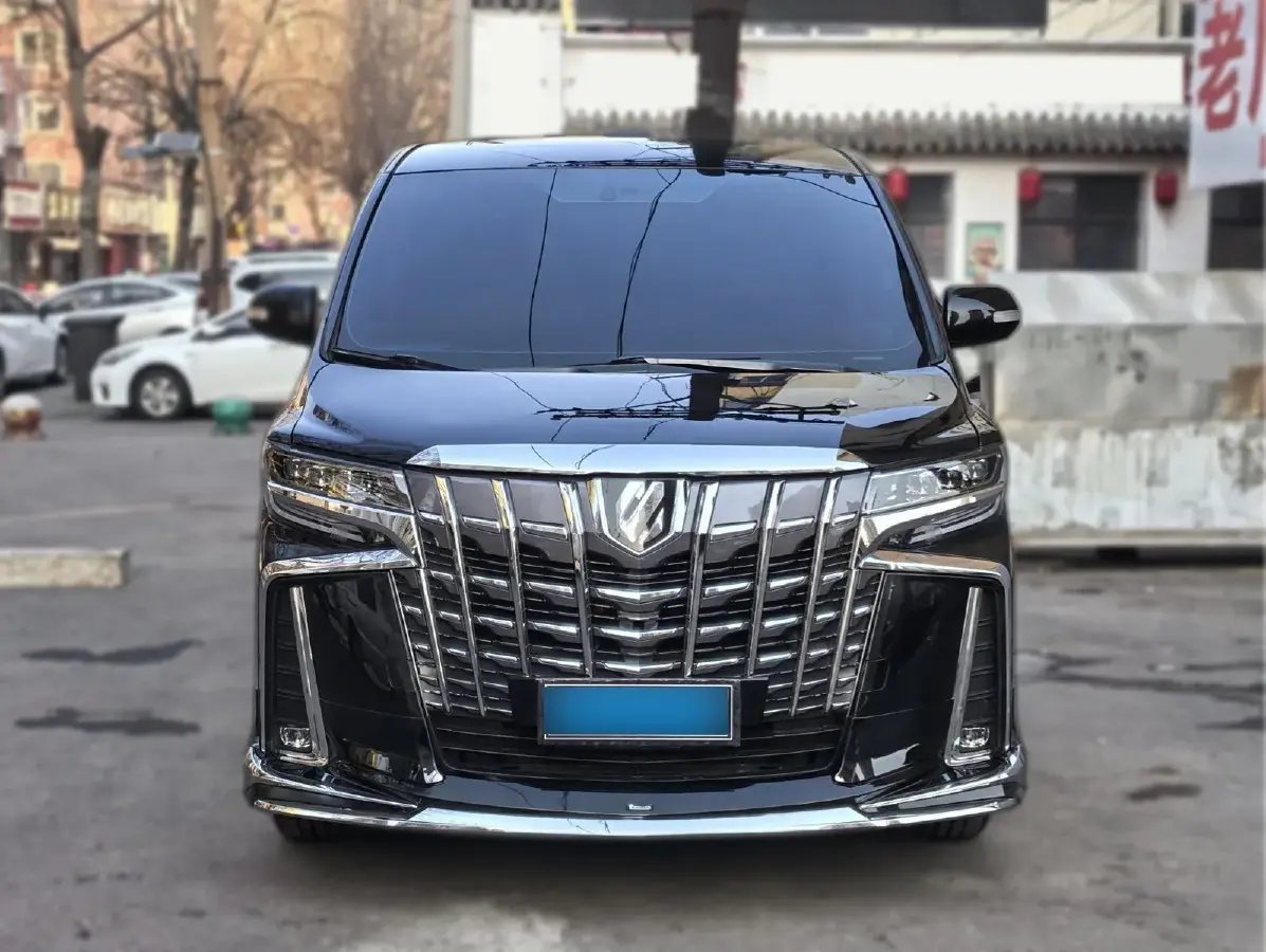 2011 Toyota Alphard 3.5L 275HP V6 6AT
